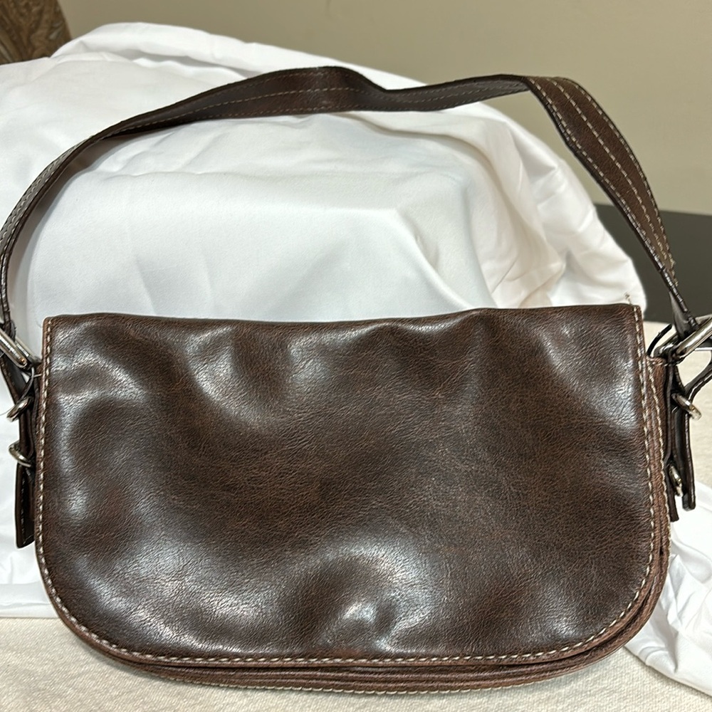 Nine West small leather shoulder/clutch bag